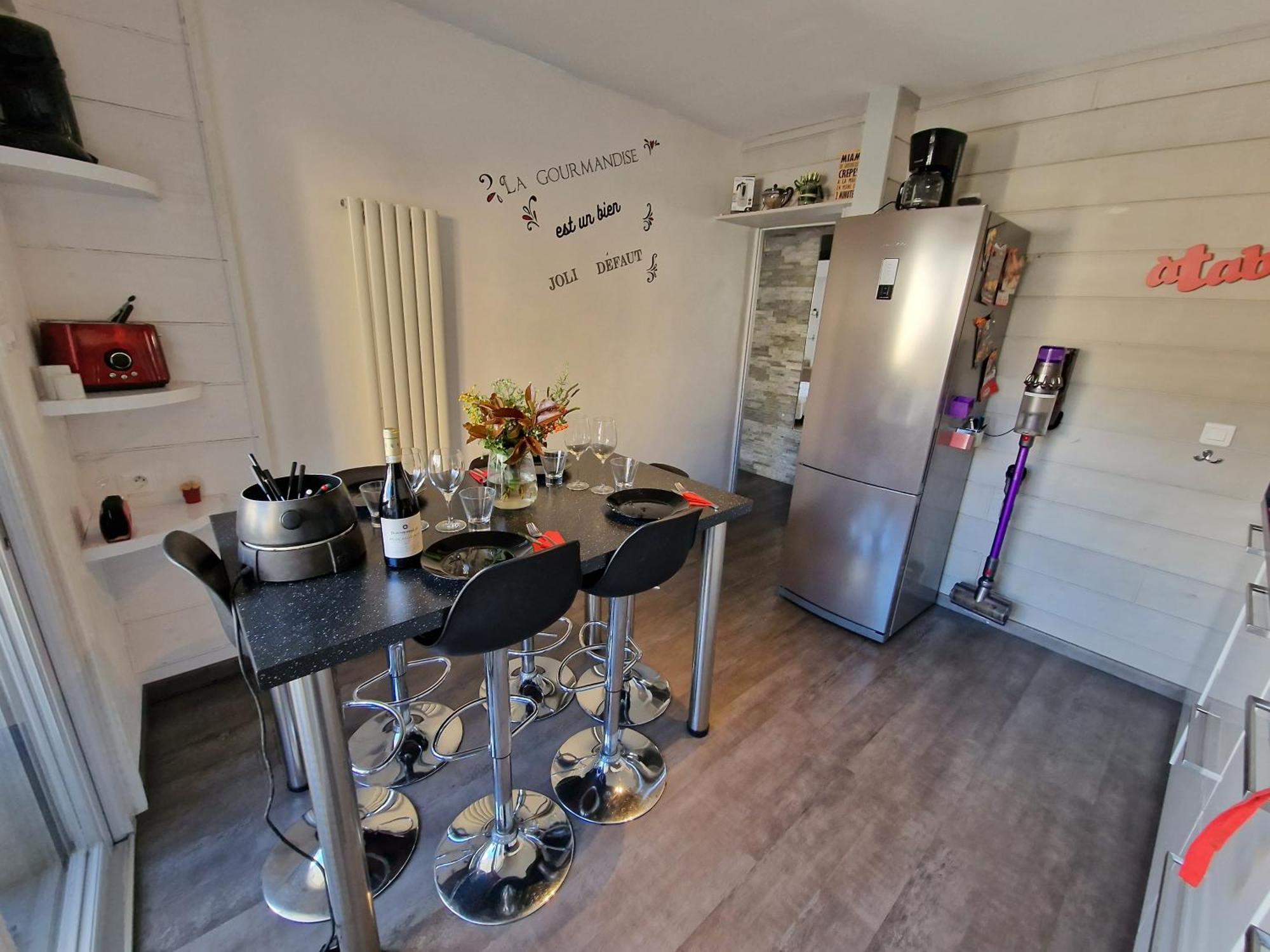 Aix Centre Cosy Calme Garage Terrasse Appartement Aix-les-Bains